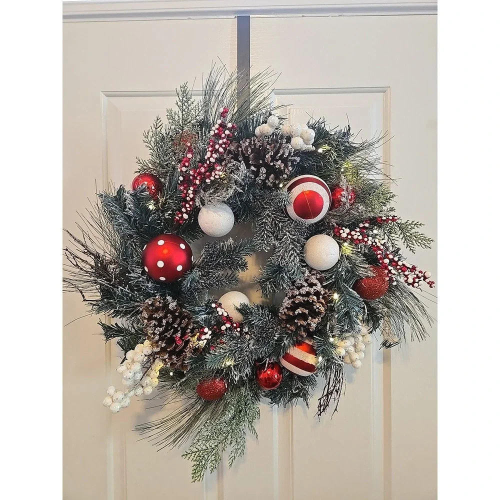 Valery Madelyn 24'' Pre-Lit Christmas Wreath for Front Door w‎ Light Candy Cane